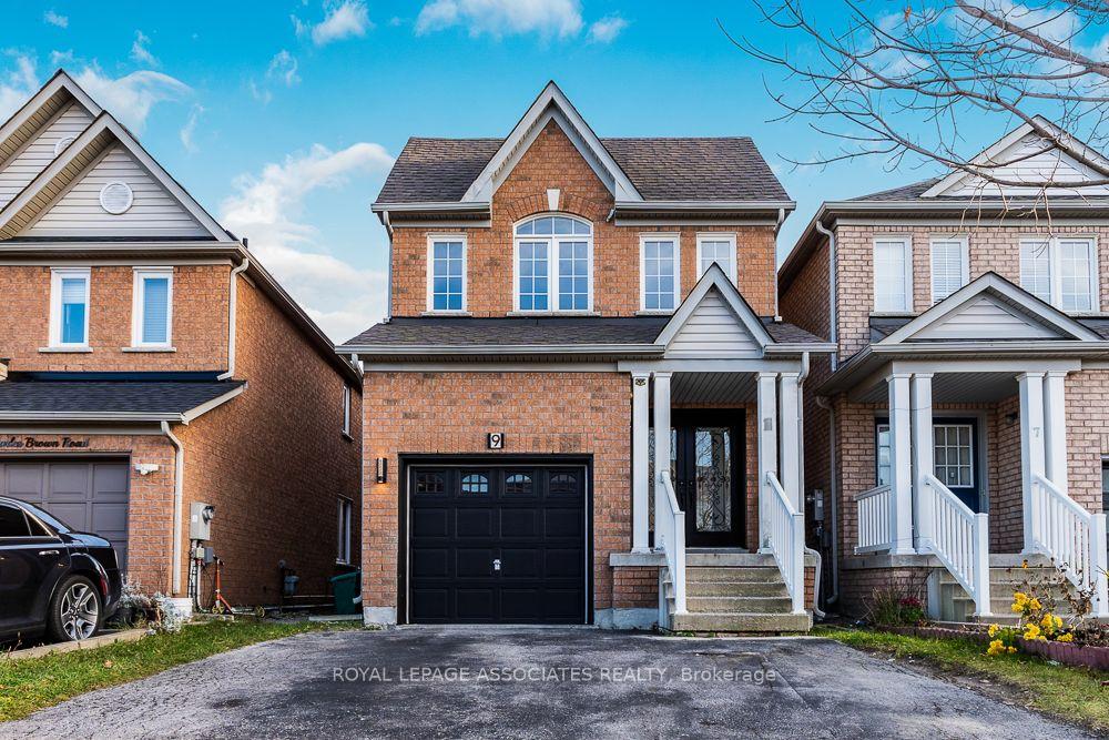 Photo 1 of 9 Charles Brown Road, Markham, Cedarwood — HOMEH