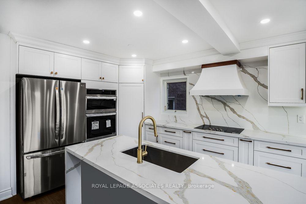 Photo 17 of 9 Charles Brown Road, Markham, Cedarwood — HOMEH