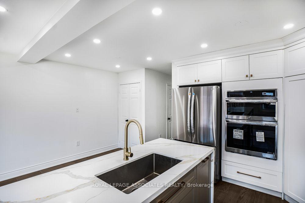 Photo 18 of 9 Charles Brown Road, Markham, Cedarwood — HOMEH