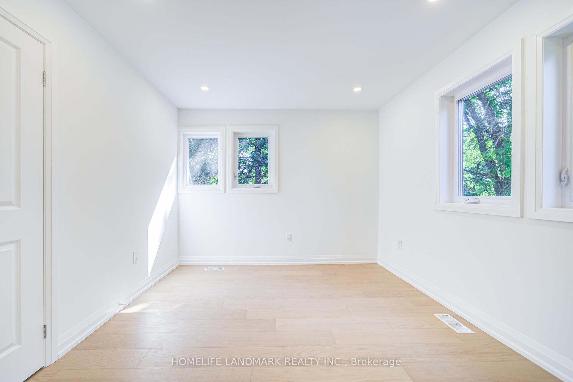 Photo 19 of 6 Eddy Green Court, Vaughan, Brownridge — HOMEH
