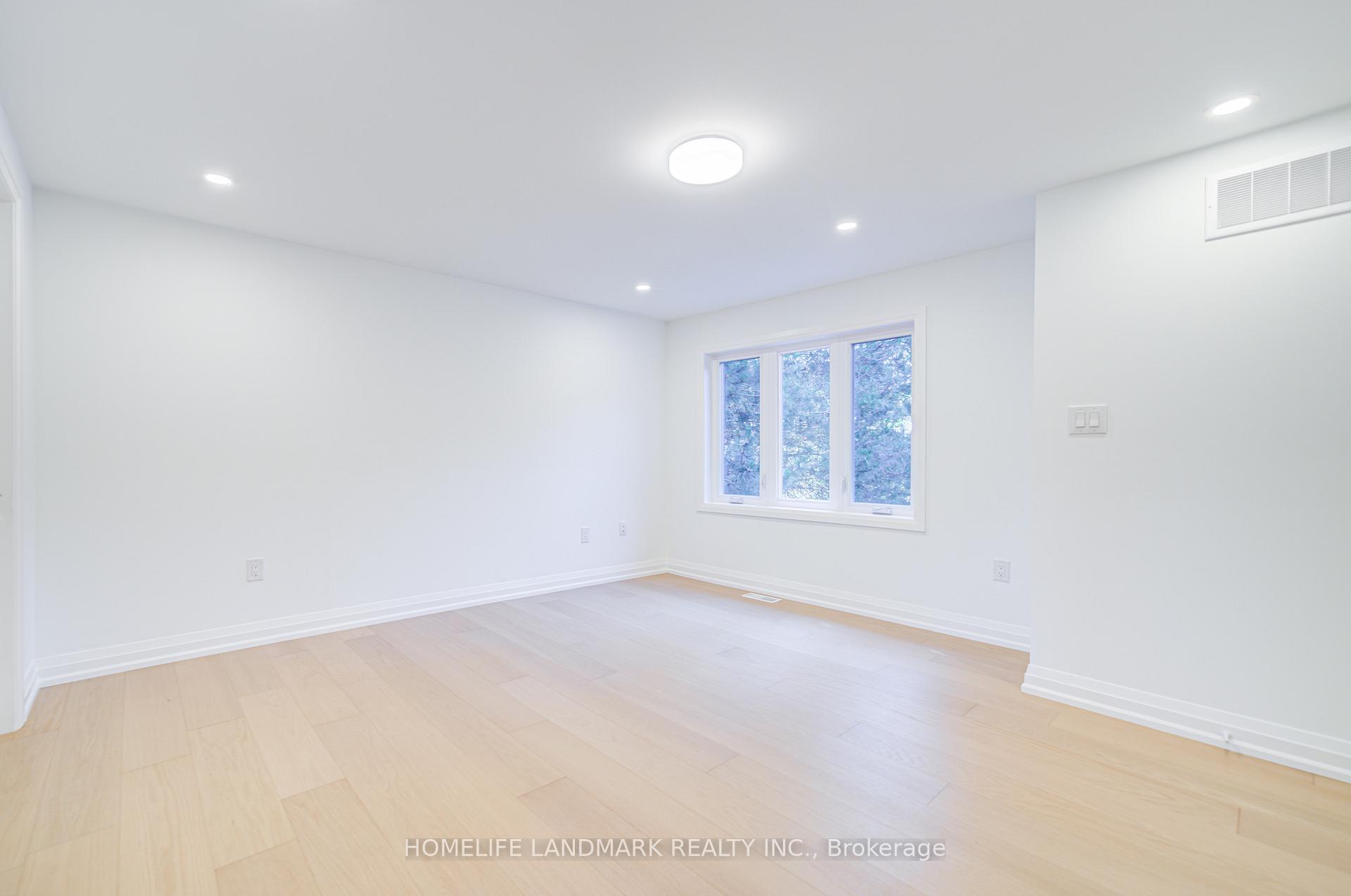 Photo 23 of 6 Eddy Green Court, Vaughan, Brownridge — HOMEH