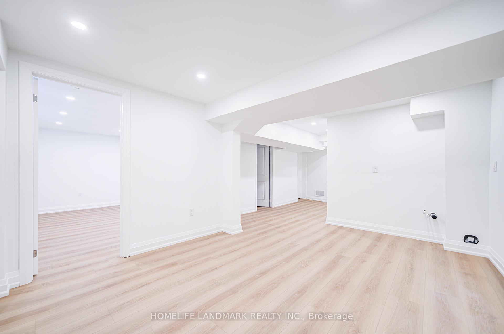 Photo 30 of 6 Eddy Green Court, Vaughan, Brownridge — HOMEH