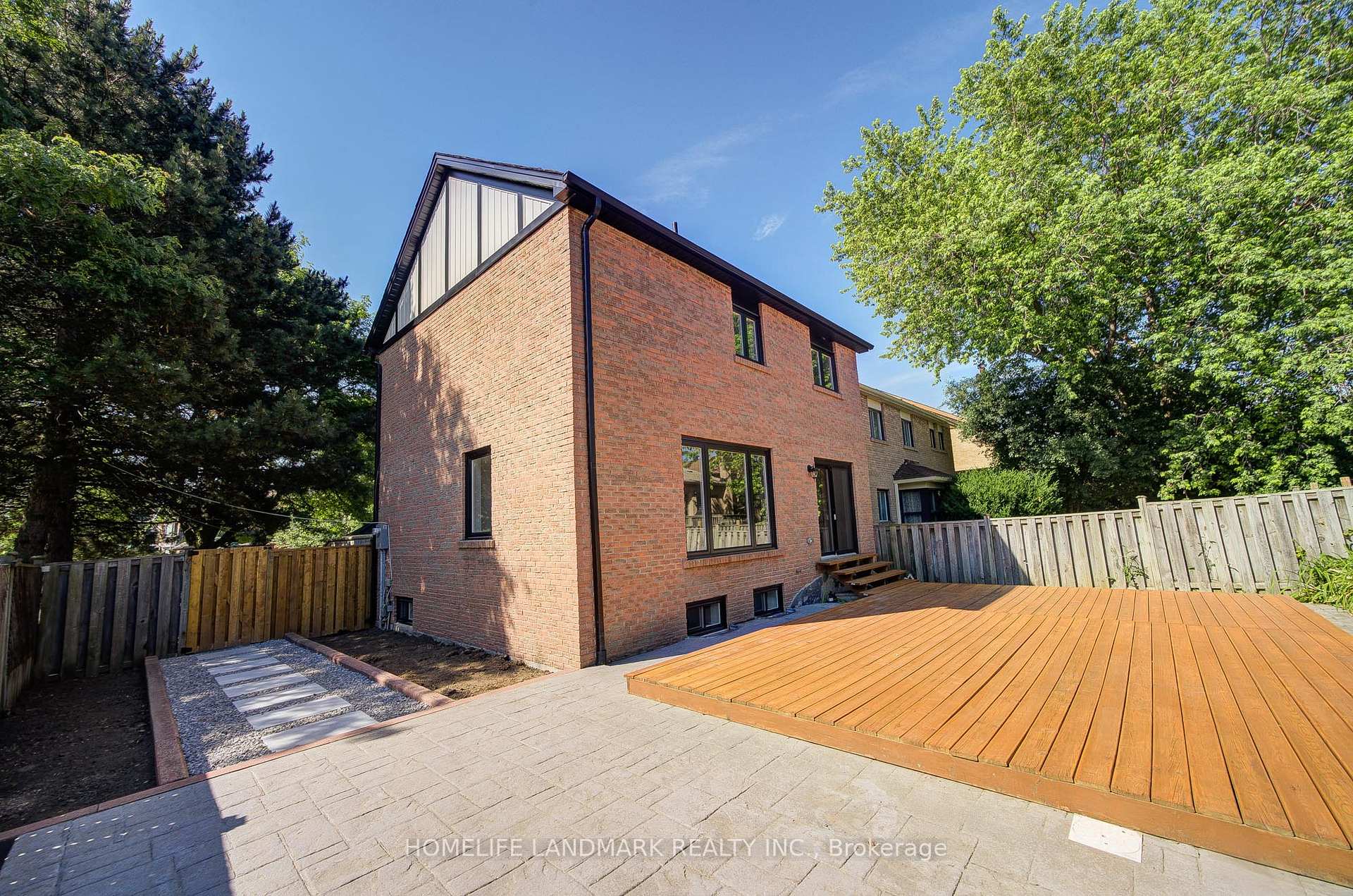 Photo 34 of 6 Eddy Green Court, Vaughan, Brownridge — HOMEH