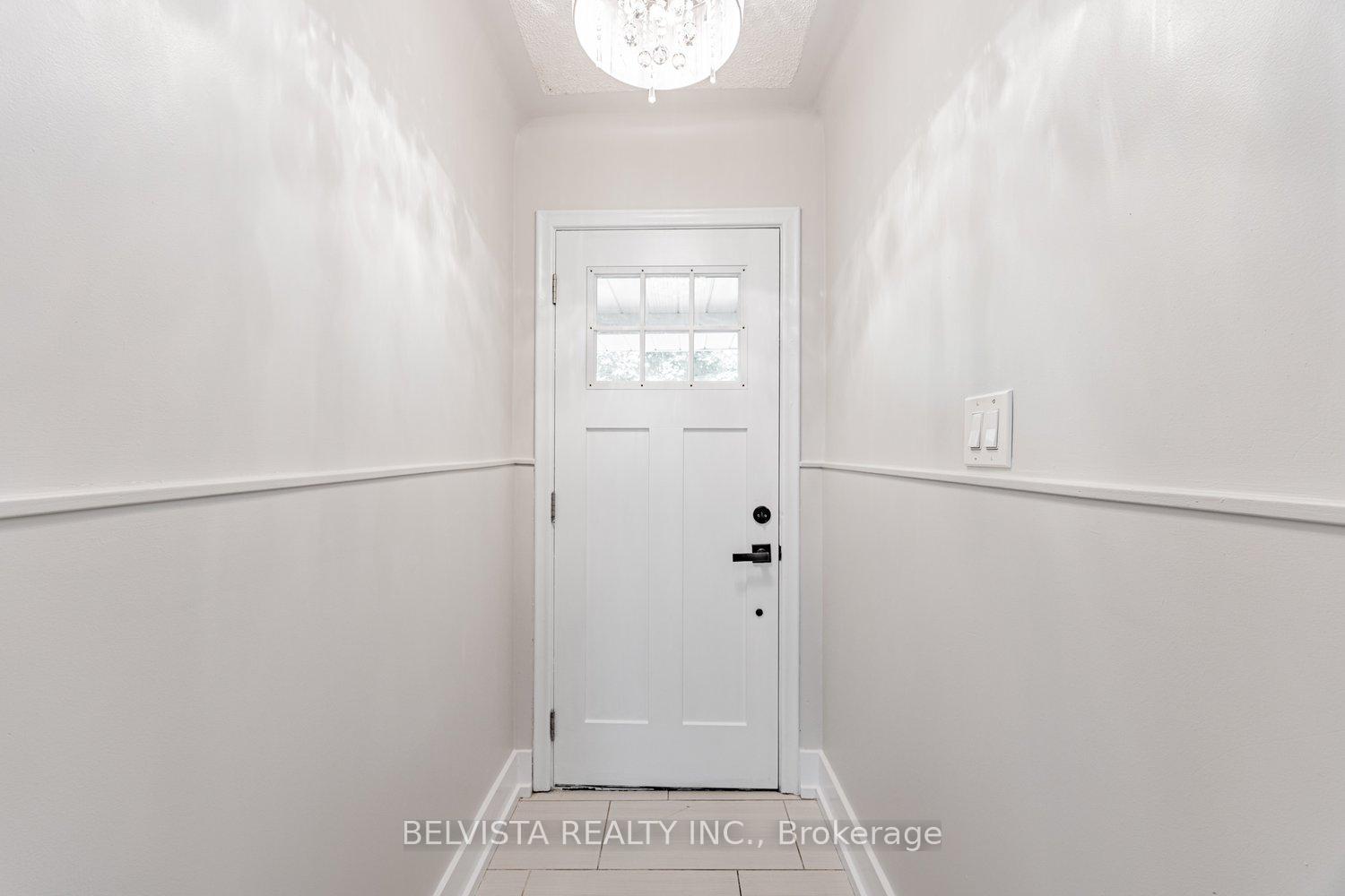 Photo 4 of 413 Perry Street, Whitby, Downtown Whitby — HOMEH