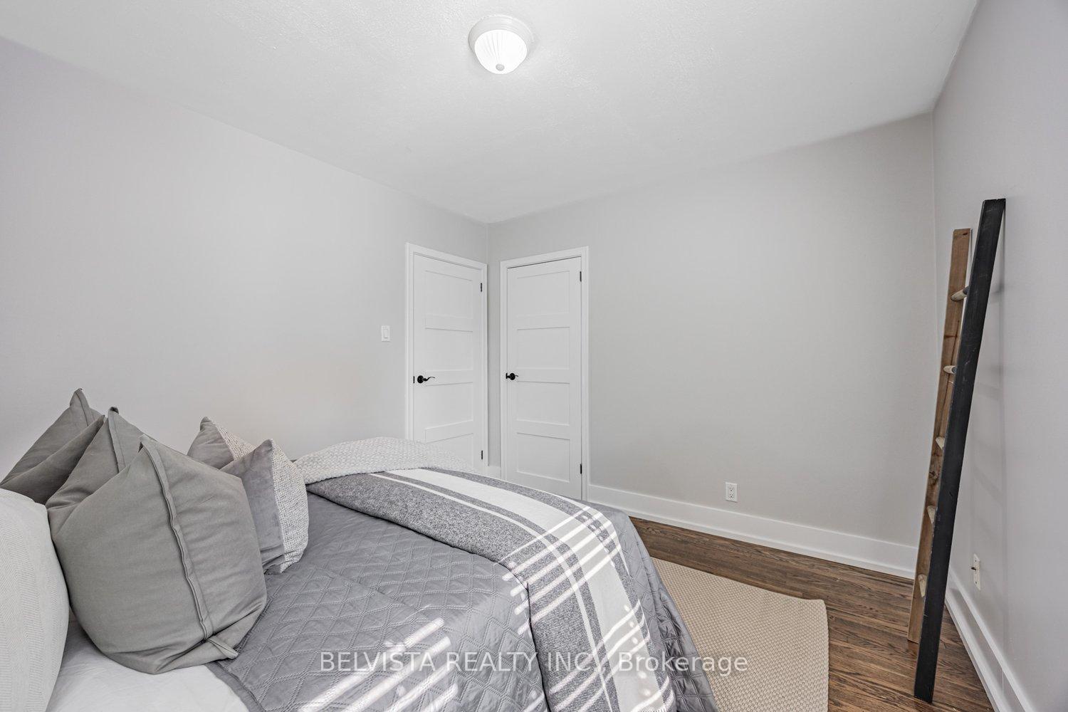 Photo 23 of 413 Perry Street, Whitby, Downtown Whitby — HOMEH