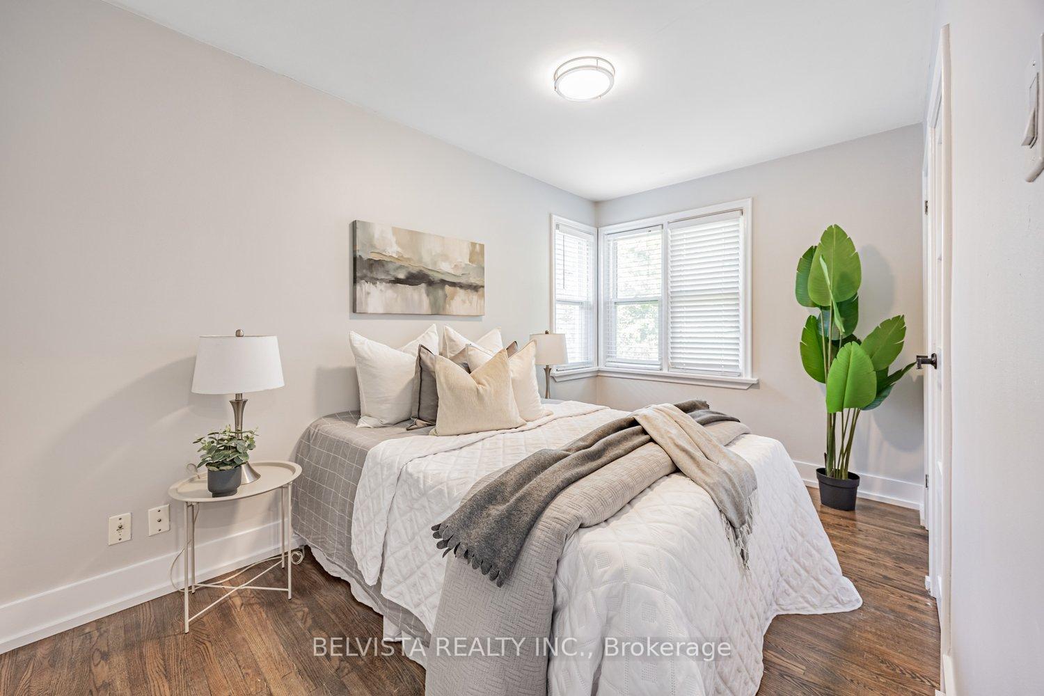 Photo 24 of 413 Perry Street, Whitby, Downtown Whitby — HOMEH