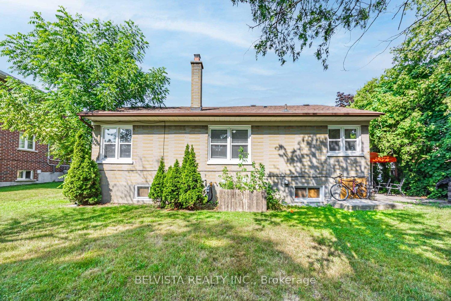 Photo 37 of 413 Perry Street, Whitby, Downtown Whitby — HOMEH