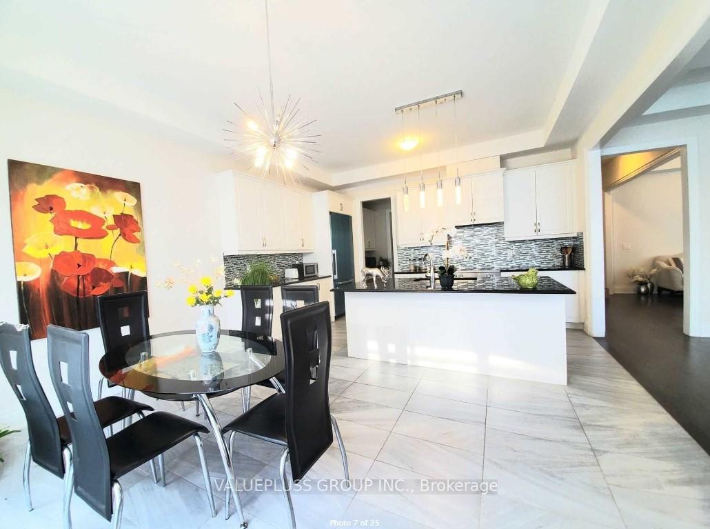 Photo 4 of 39 Croley Street, Vaughan, Patterson — HOMEH