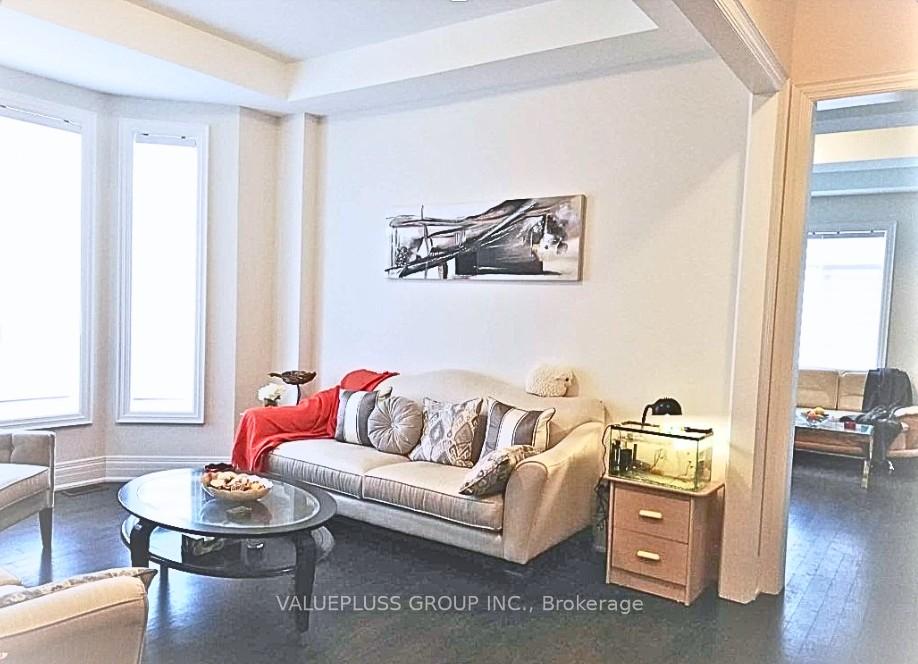 Photo 6 of 39 Croley Street, Vaughan, Patterson — HOMEH