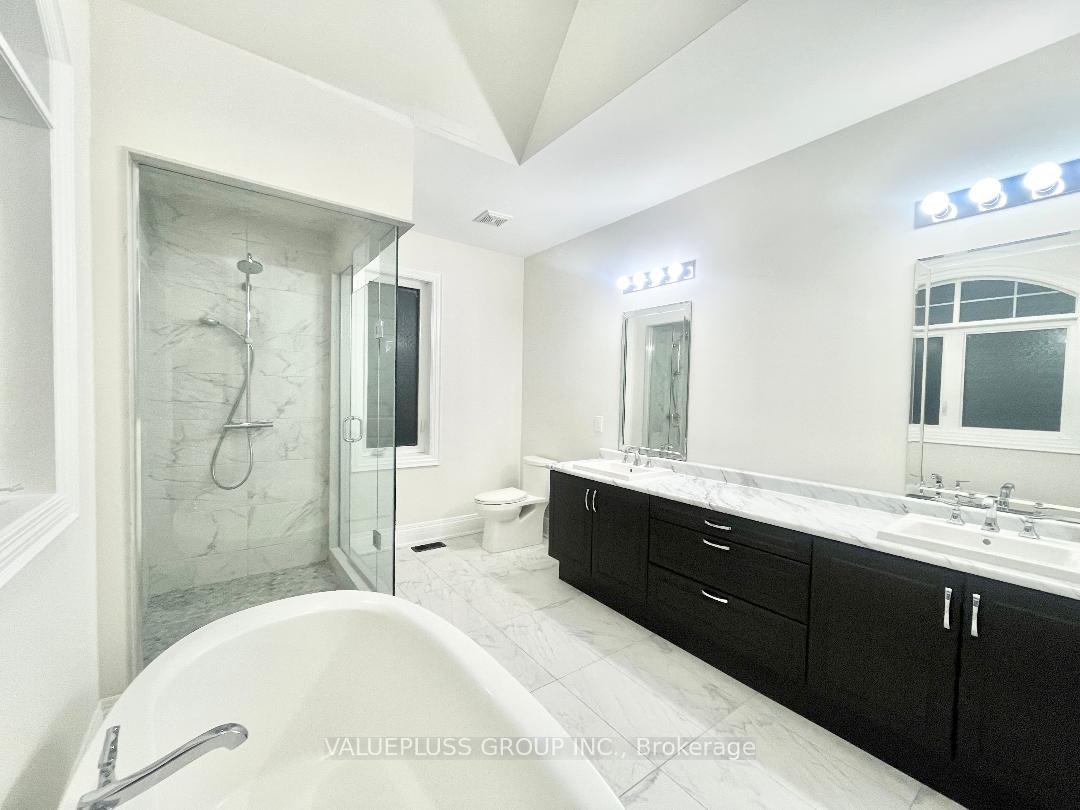 Photo 10 of 39 Croley Street, Vaughan, Patterson — HOMEH