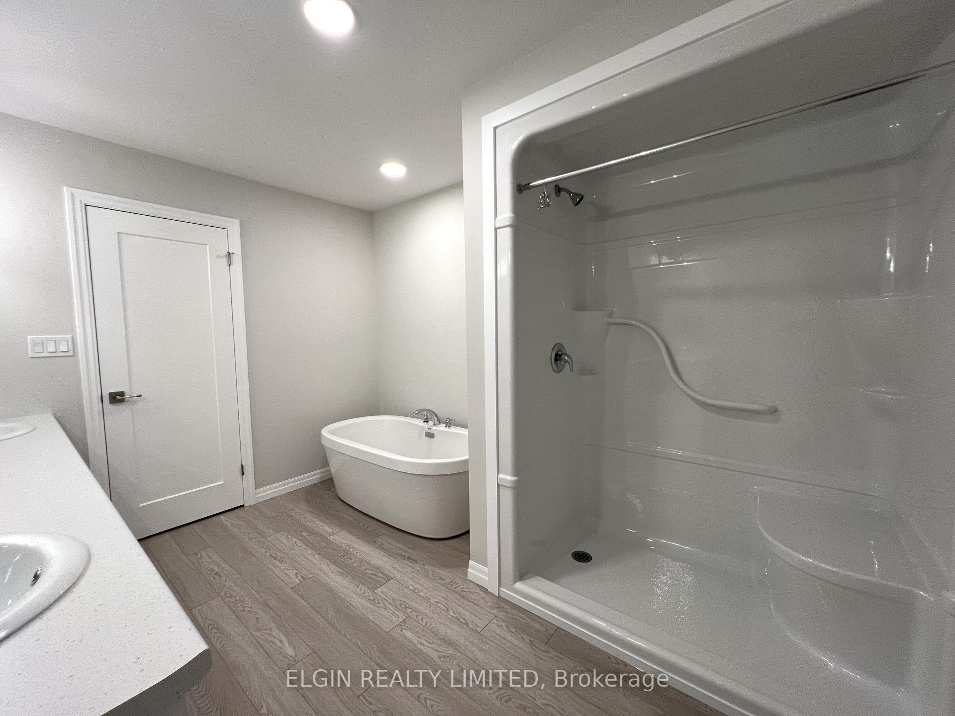 Photo 16 of 95 Willow Drive, Aylmer — HOMEH
