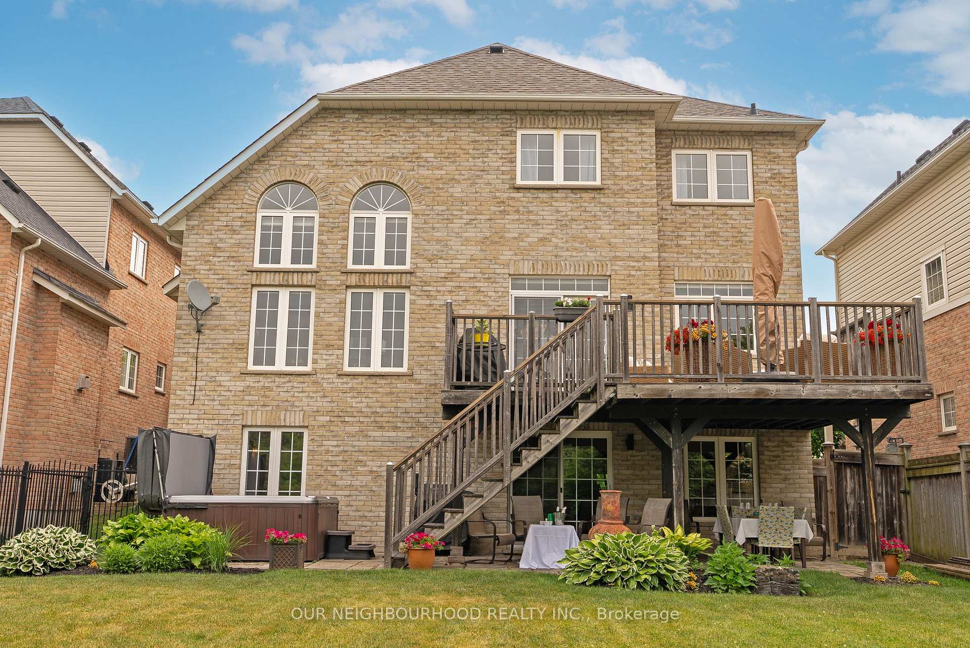 Photo 46 of 8 Corner Court, Whitby, Lynde Creek — HOMEH