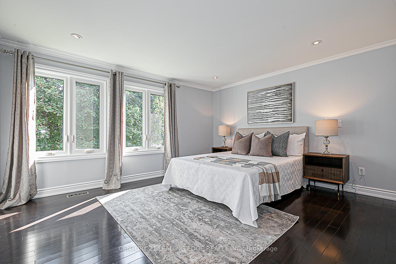 Photo 16 of 110 Sir Lancelot Drive, Markham, Markham Village — HOMEH