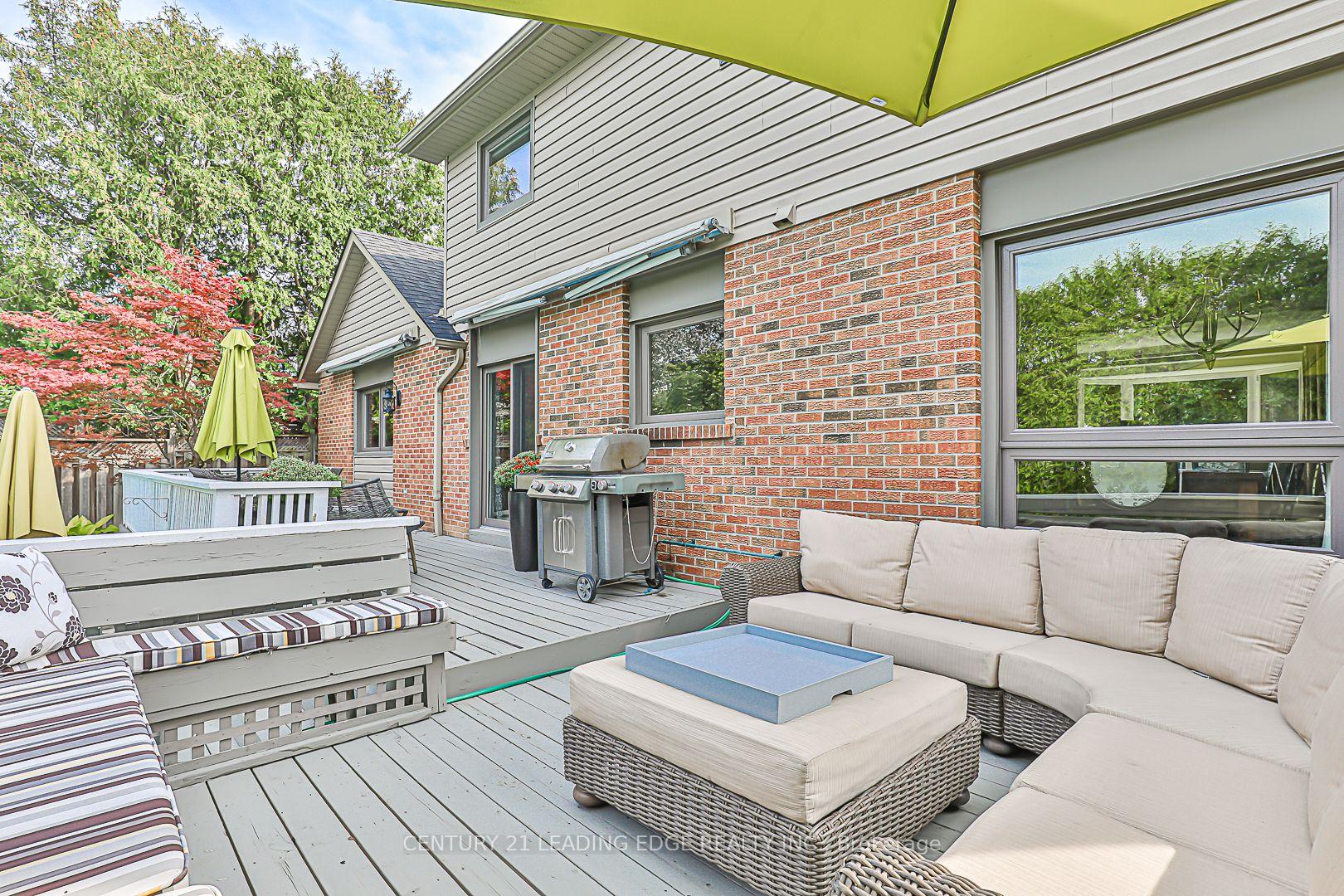 Photo 30 of 110 Sir Lancelot Drive, Markham, Markham Village — HOMEH