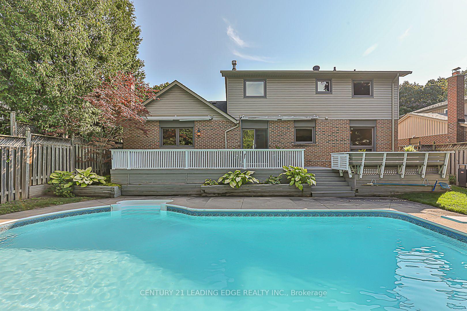 Photo 39 of 110 Sir Lancelot Drive, Markham, Markham Village — HOMEH