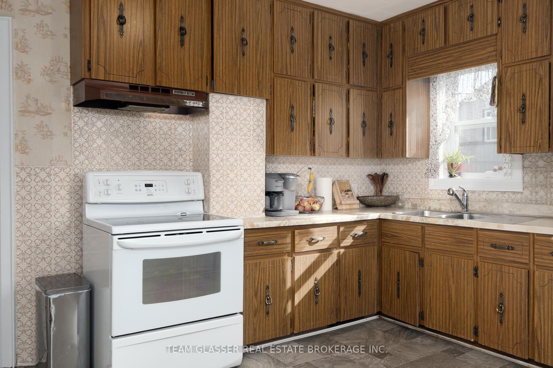 Photo 14 of 56239 Heritage Line, Bayham, Straffordville — HOMEH