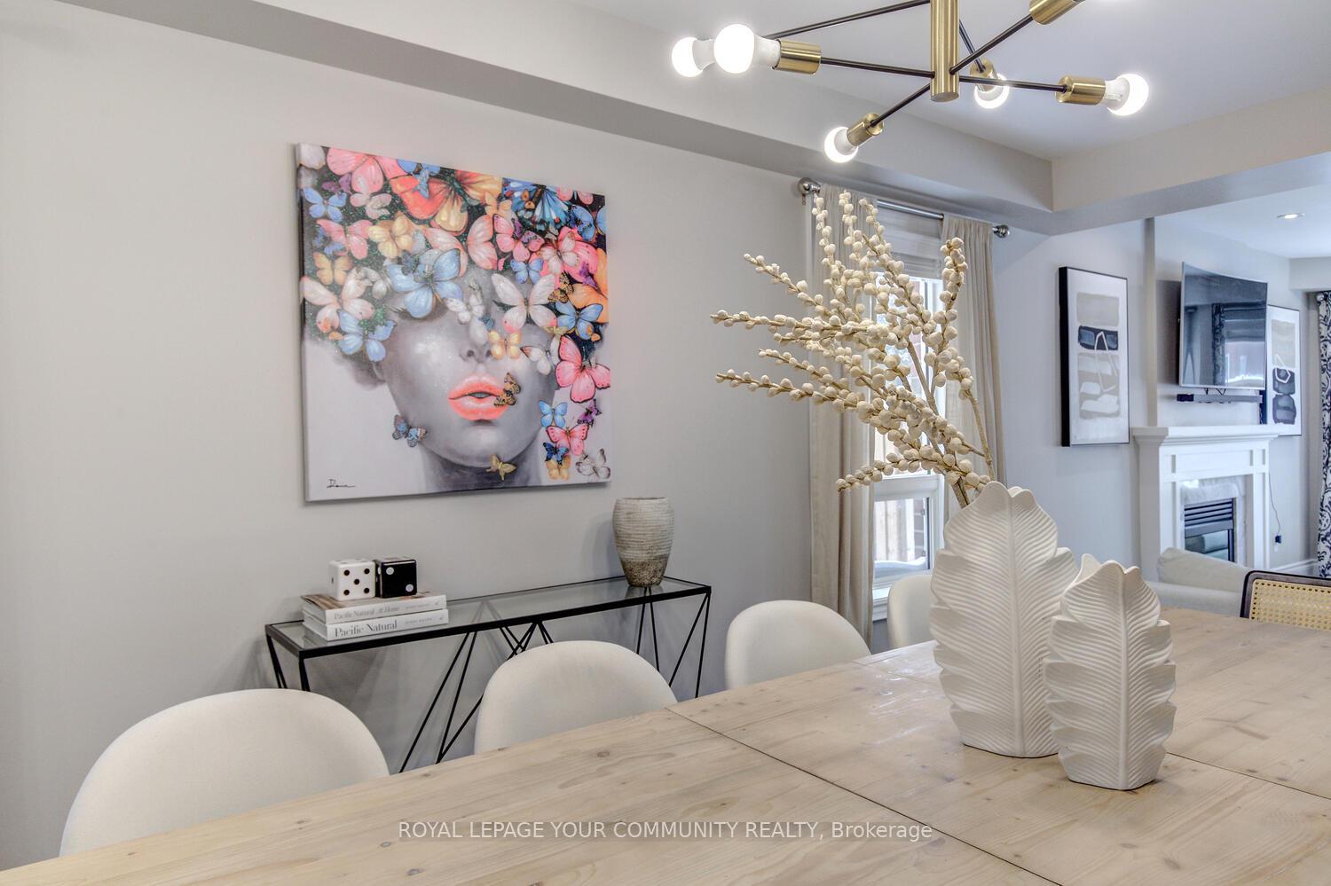 Photo 9 of 107 Purcell Crescent, Vaughan, Maple — HOMEH