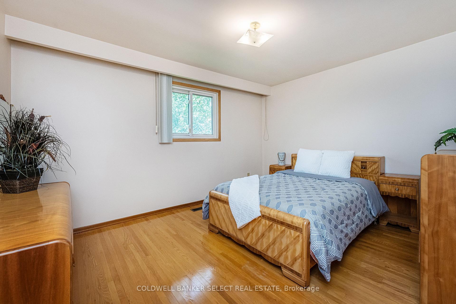 Photo 5 of 38 Northlane Road, Vaughan, West Woodbridge — HOMEH