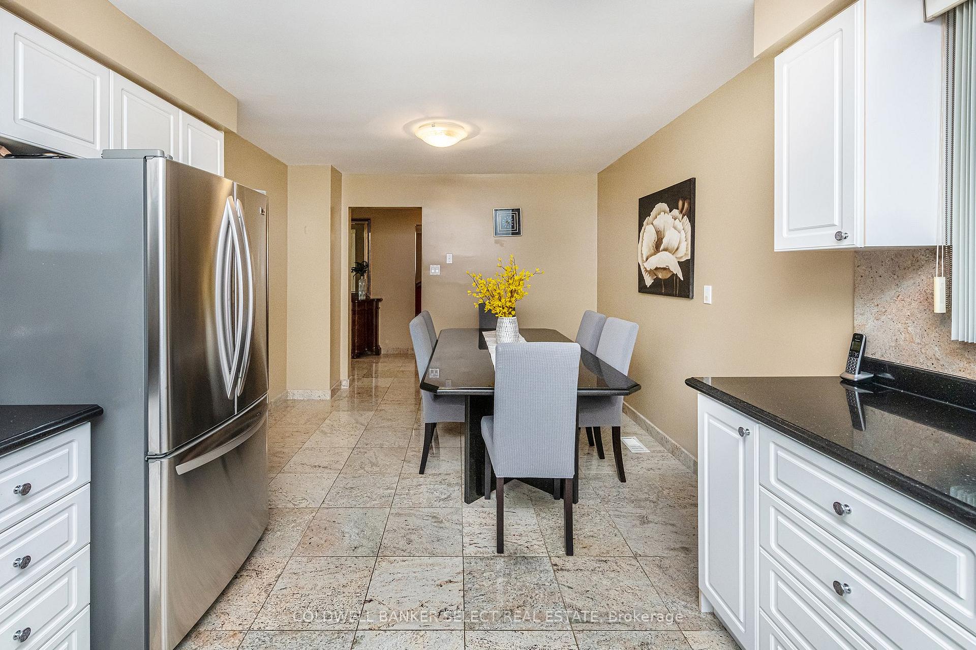 Photo 7 of 38 Northlane Road, Vaughan, West Woodbridge — HOMEH