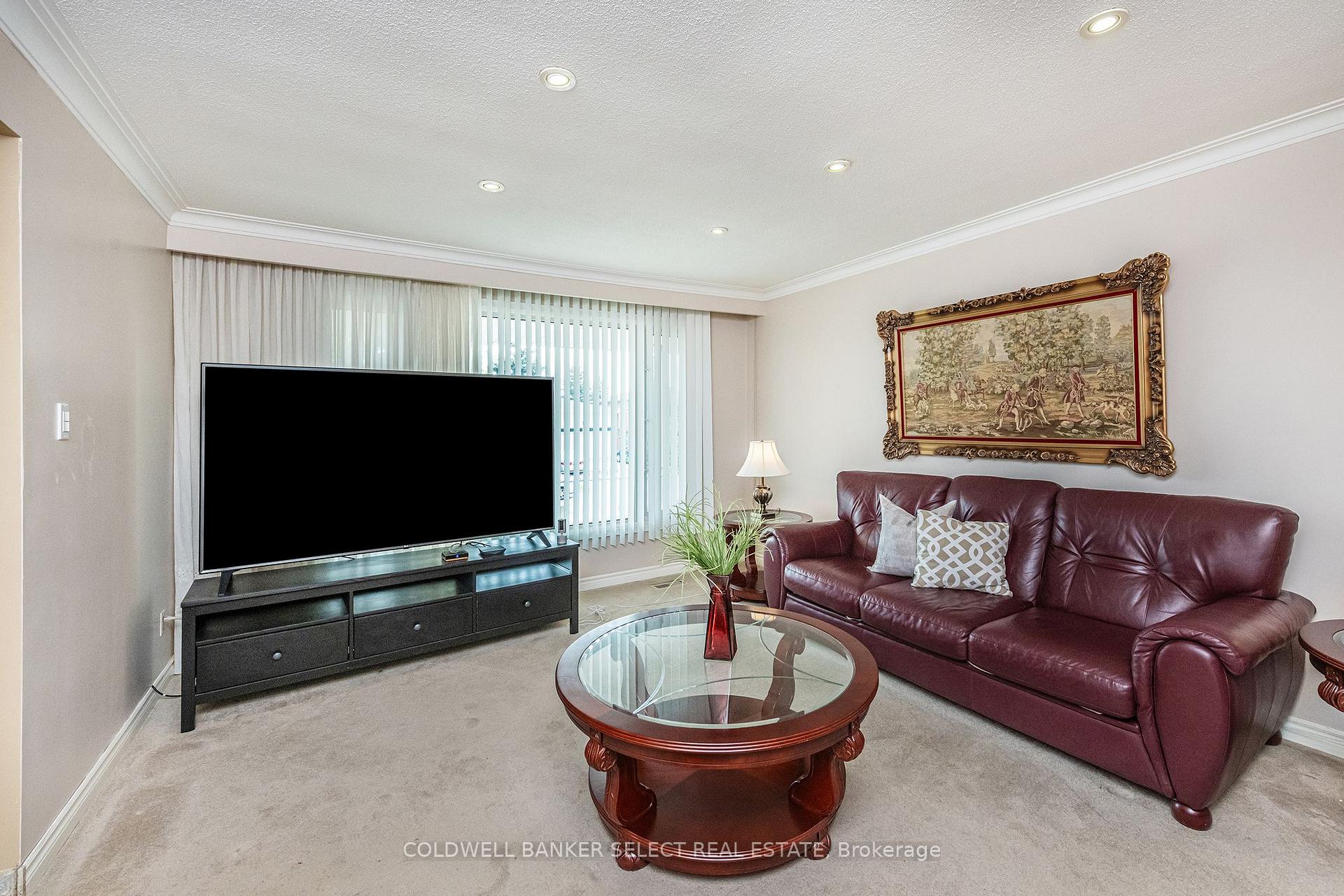 Photo 13 of 38 Northlane Road, Vaughan, West Woodbridge — HOMEH