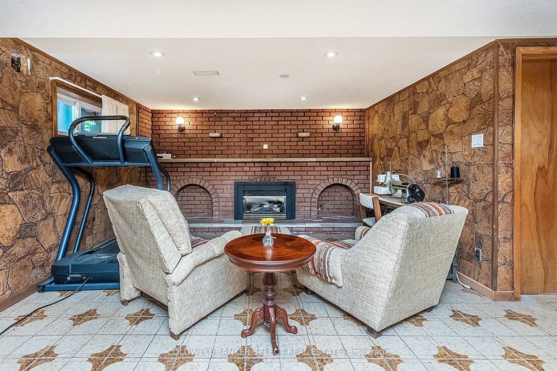 Photo 21 of 38 Northlane Road, Vaughan, West Woodbridge — HOMEH