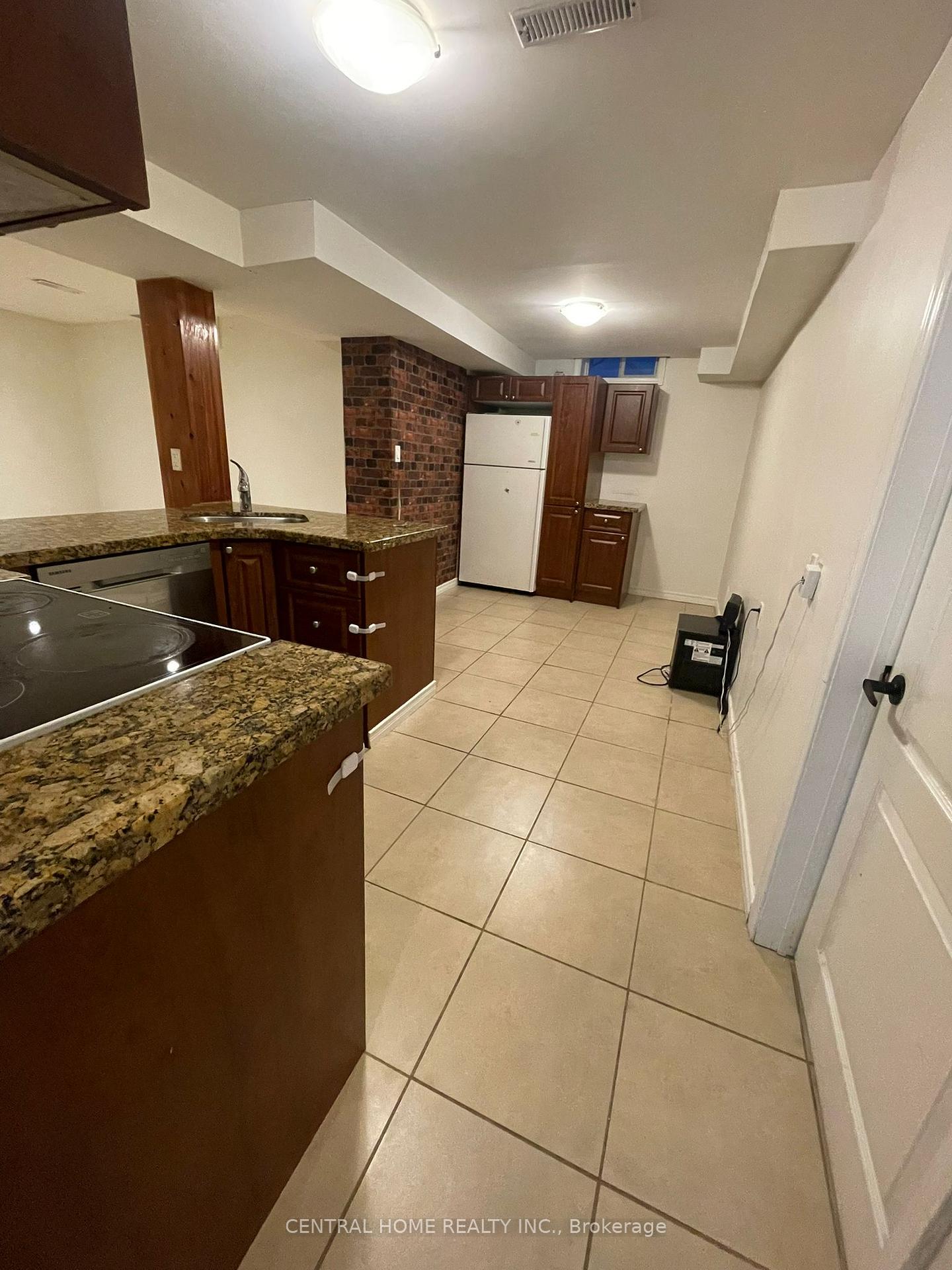 Photo 5 of Unit Basement, 35 Dakin Drive, Ajax, Central West — HOMEH