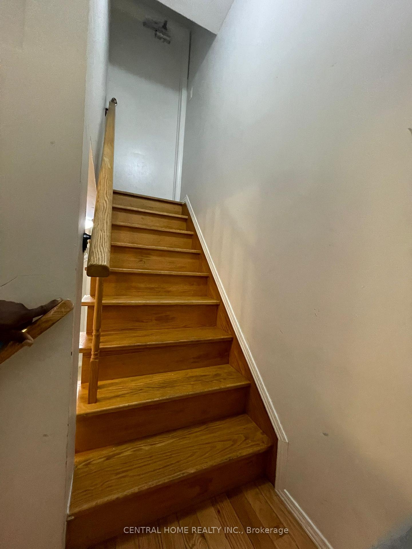 Photo 14 of Unit Basement, 35 Dakin Drive, Ajax, Central West — HOMEH