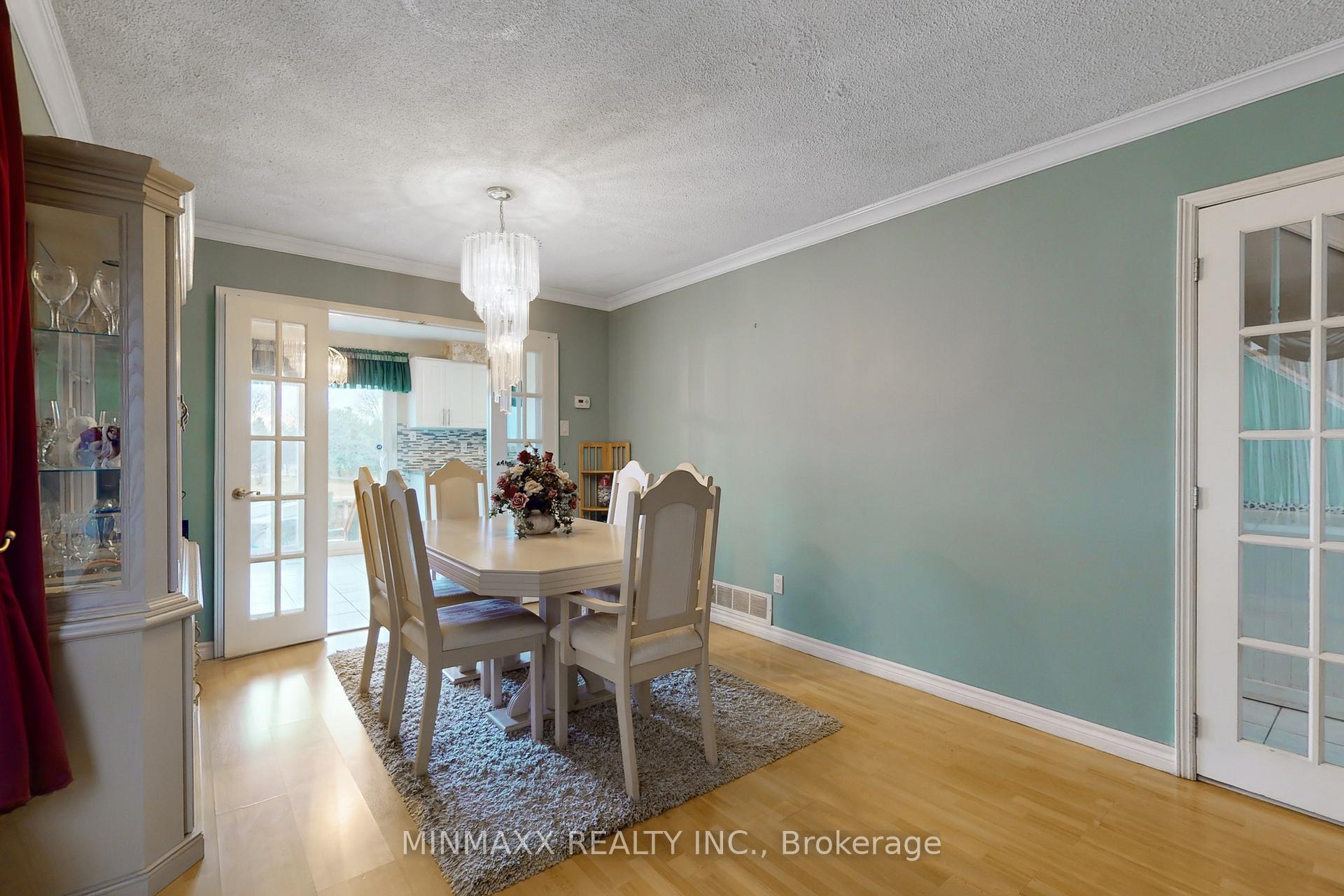 Photo 11 of 84 Timbers Circle, Markham, Milliken Mills East — HOMEH