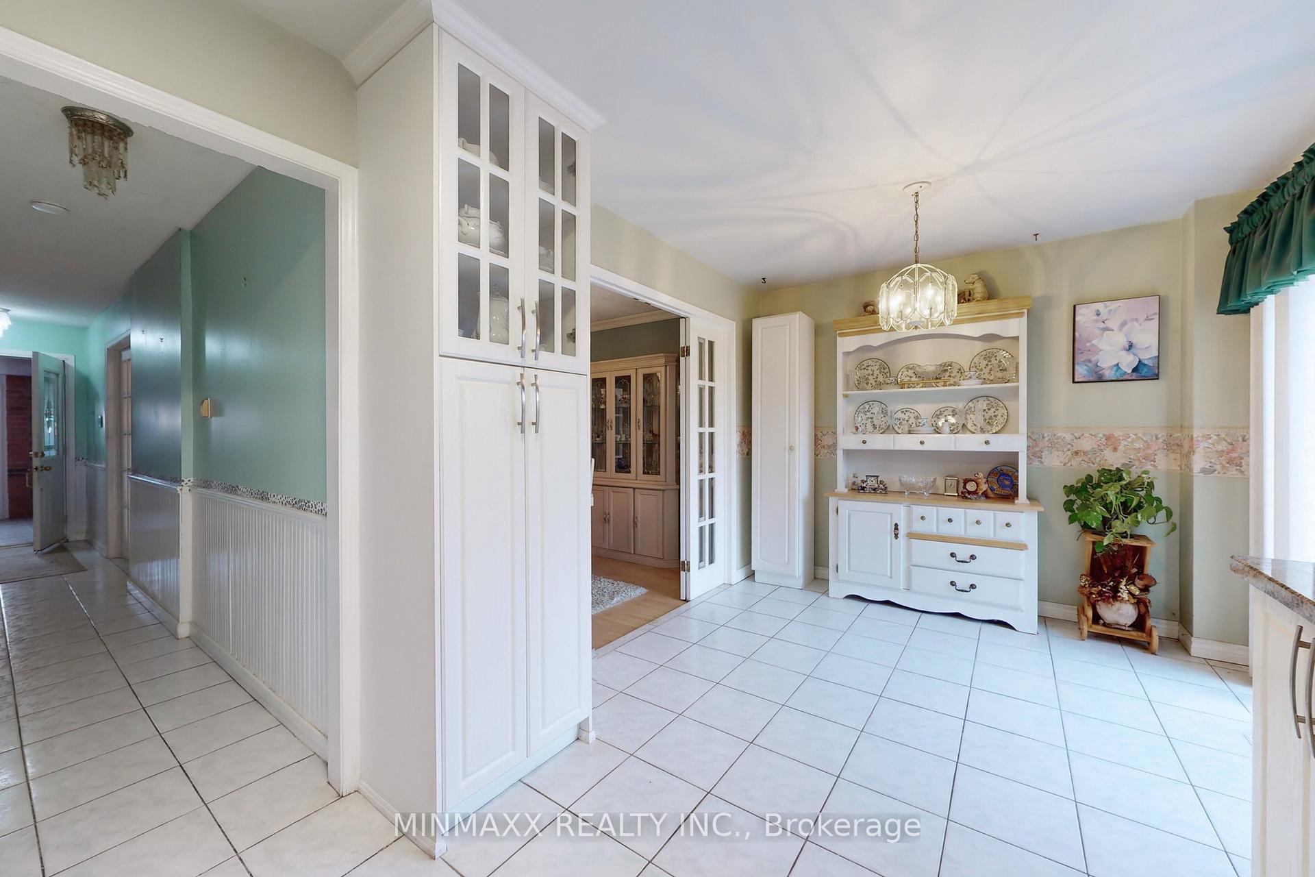 Photo 15 of 84 Timbers Circle, Markham, Milliken Mills East — HOMEH