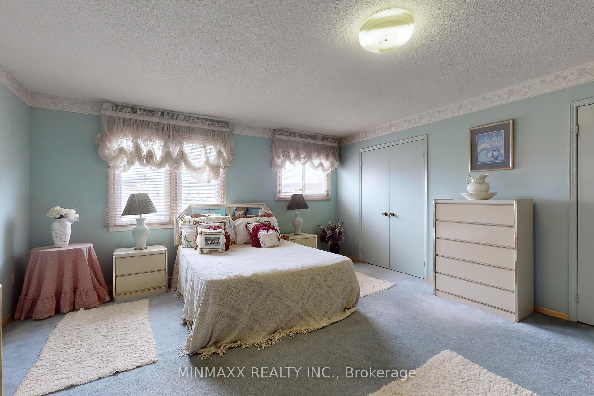 Photo 19 of 84 Timbers Circle, Markham, Milliken Mills East — HOMEH