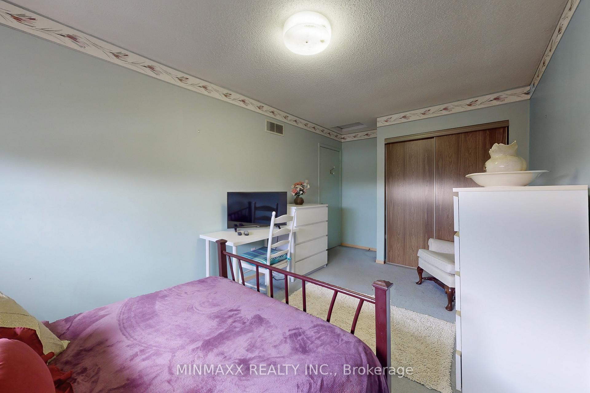 Photo 26 of 84 Timbers Circle, Markham, Milliken Mills East — HOMEH