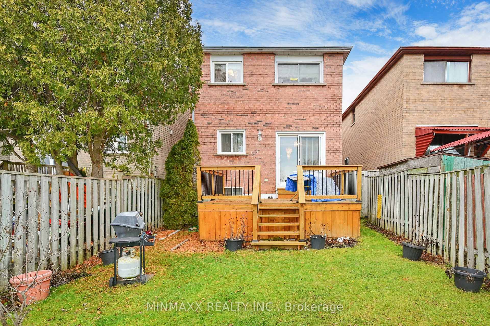 Photo 37 of 84 Timbers Circle, Markham, Milliken Mills East — HOMEH