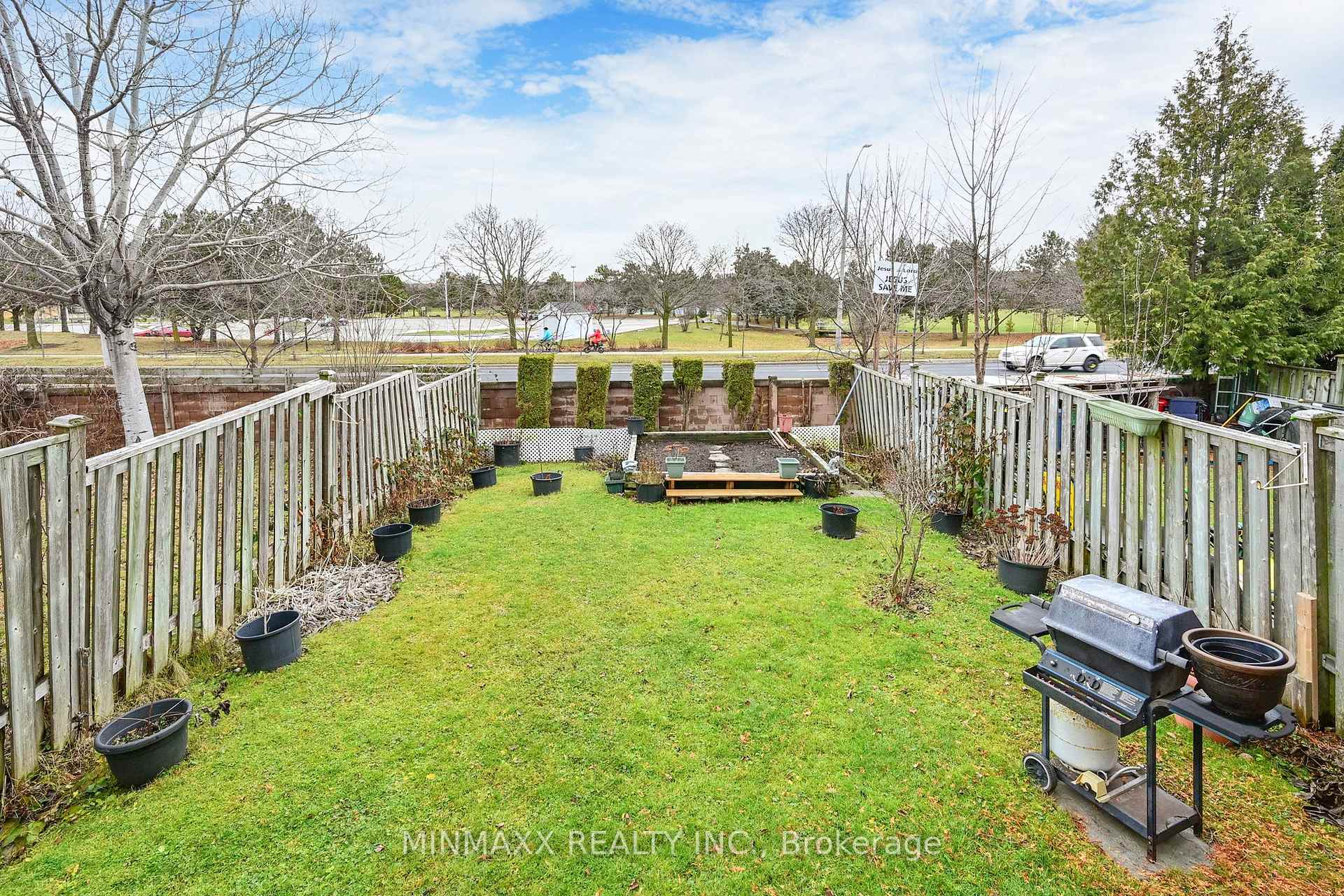 Photo 40 of 84 Timbers Circle, Markham, Milliken Mills East — HOMEH