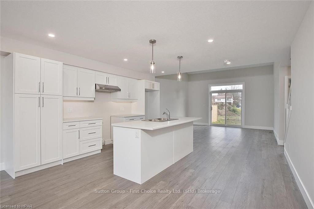 Photo 6 of 225B Thames Avenue, West Perth, Mitchell — HOMEH