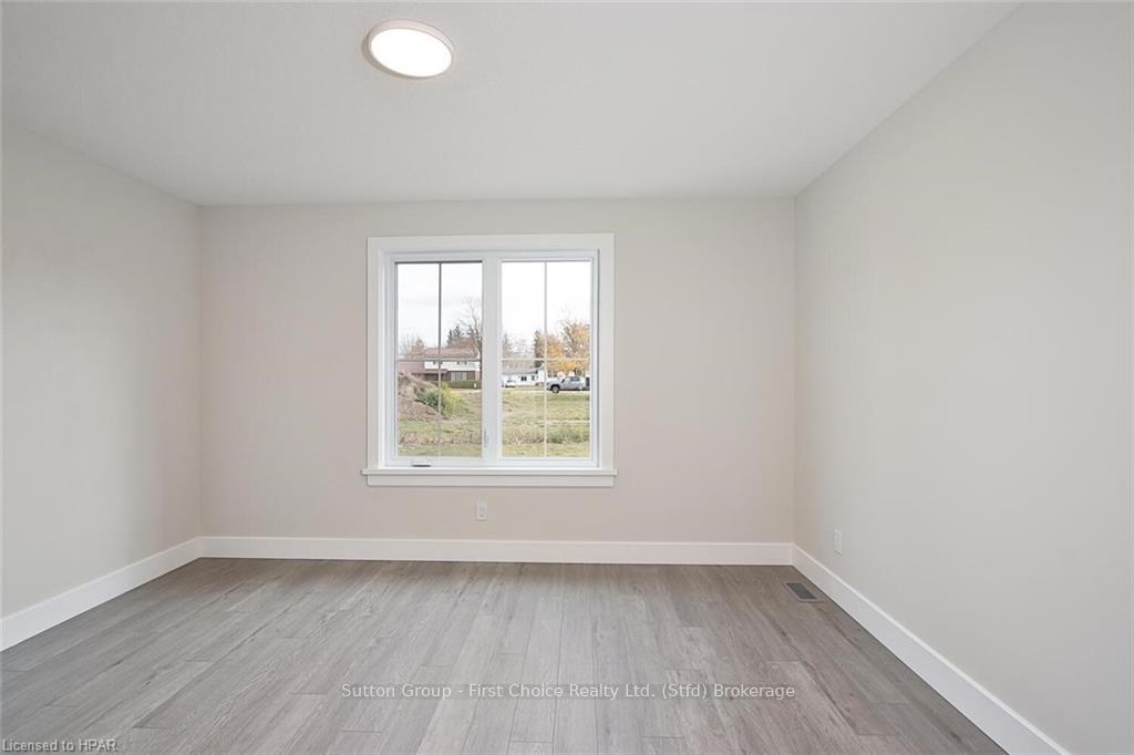 Photo 13 of 225B Thames Avenue, West Perth, Mitchell — HOMEH