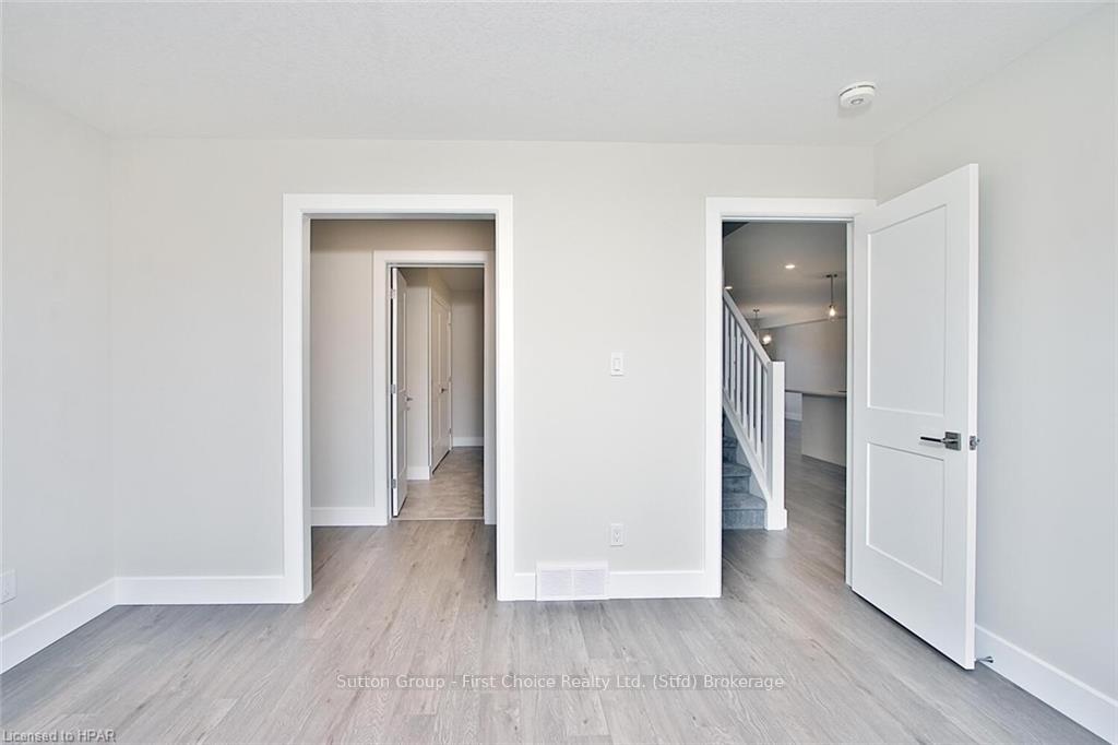 Photo 14 of 225B Thames Avenue, West Perth, Mitchell — HOMEH