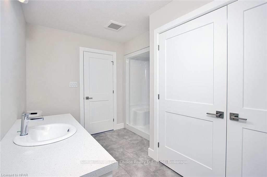 Photo 16 of 225B Thames Avenue, West Perth, Mitchell — HOMEH