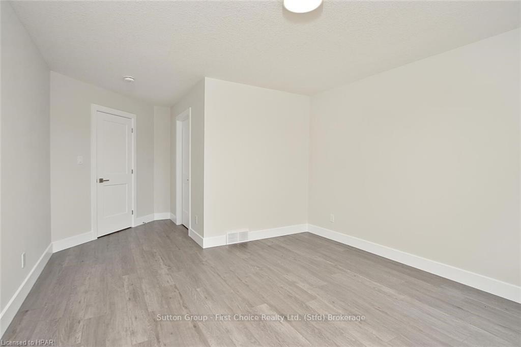 Photo 24 of 225B Thames Avenue, West Perth, Mitchell — HOMEH