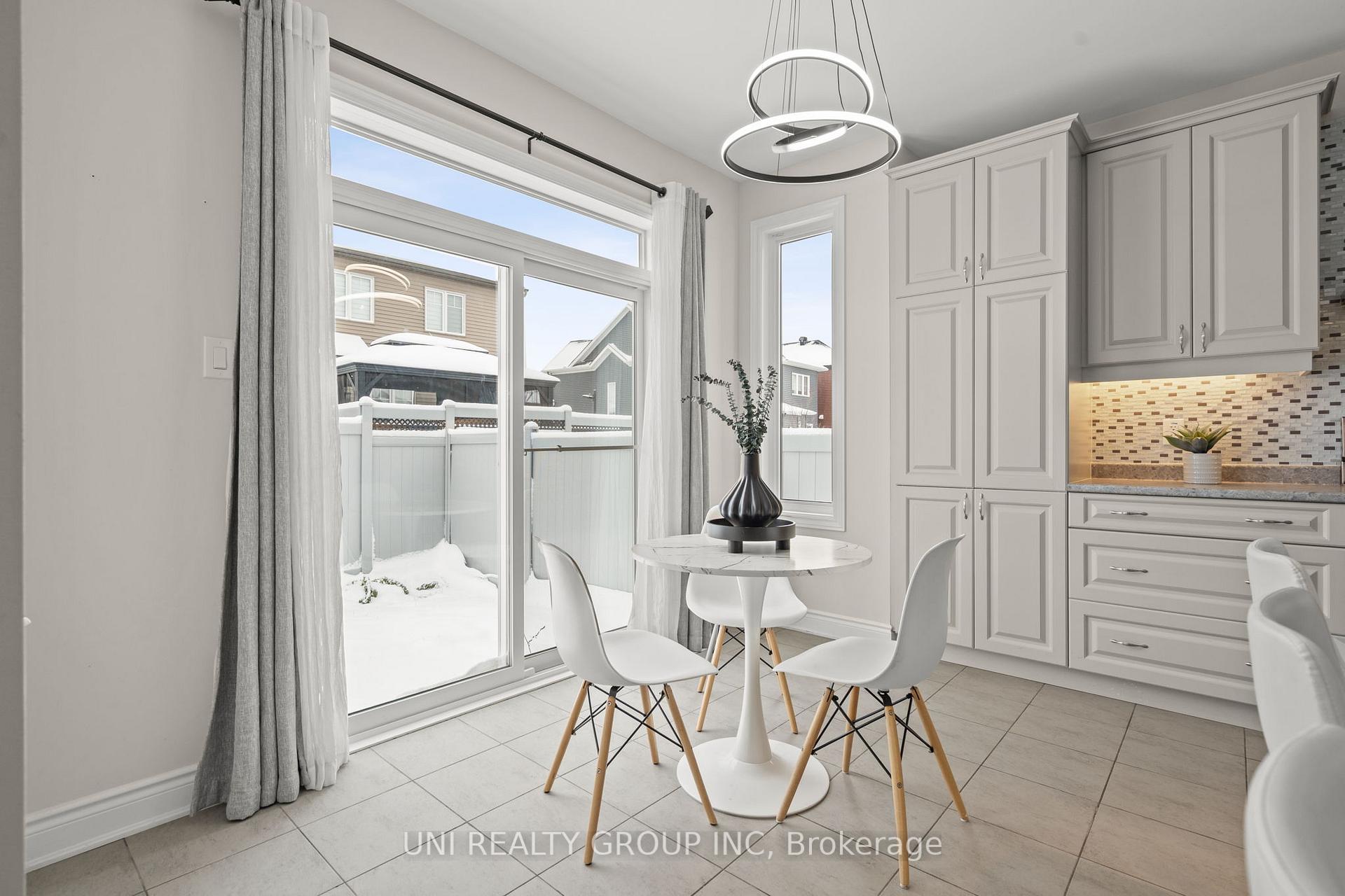 Photo 14 of 143 Celestial Grove, Ottawa, Barrhaven - Half Moon Bay — HOMEH
