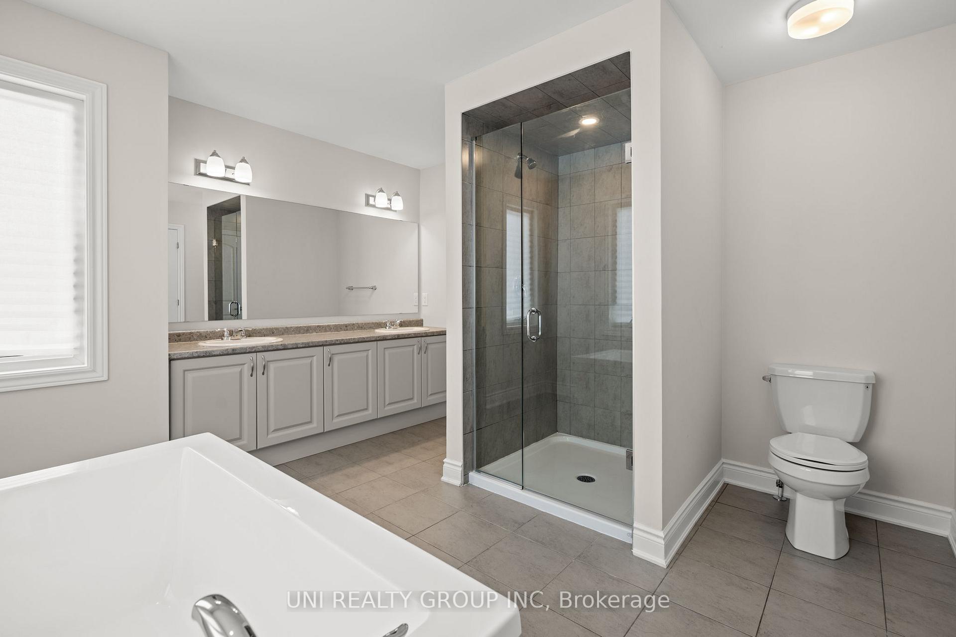 Photo 31 of 143 Celestial Grove, Ottawa, Barrhaven - Half Moon Bay — HOMEH