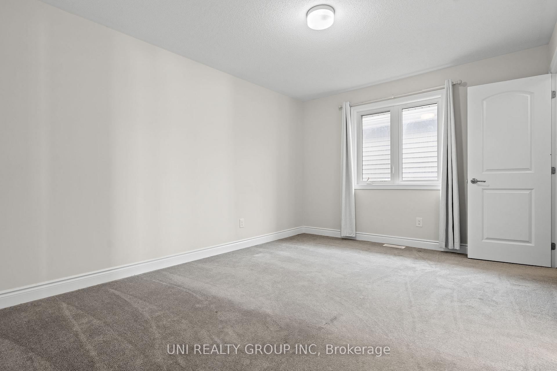 Photo 32 of 143 Celestial Grove, Ottawa, Barrhaven - Half Moon Bay — HOMEH