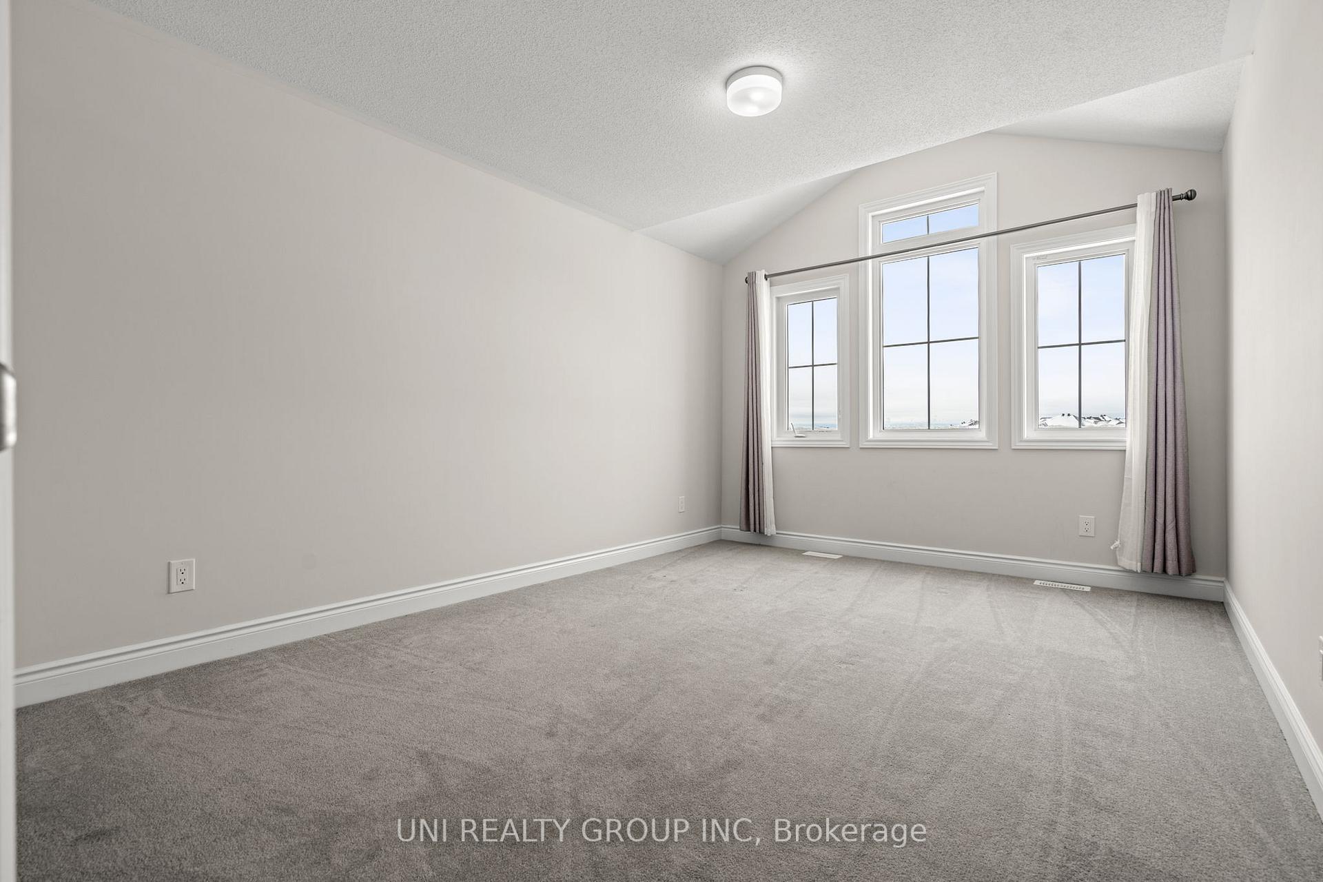 Photo 37 of 143 Celestial Grove, Ottawa, Barrhaven - Half Moon Bay — HOMEH
