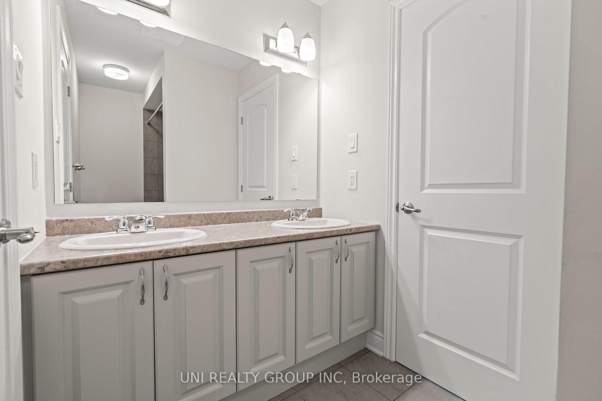 Photo 33 of 143 Celestial Grove, Ottawa, Barrhaven - Half Moon Bay — HOMEH