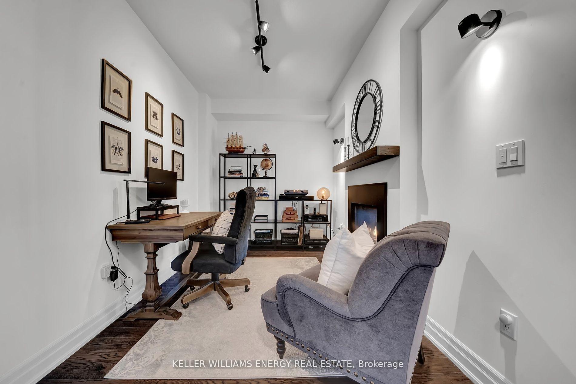 Photo 9 of 6 Hayeraft Street, Whitby, Williamsburg — HOMEH