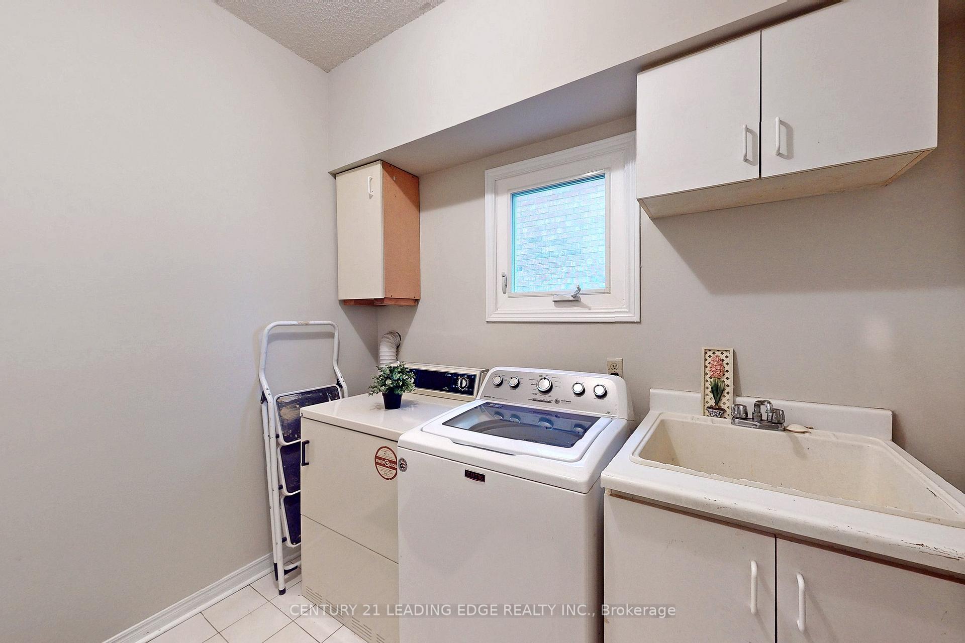Photo 15 of 120 Elson Street, Markham, Middlefield — HOMEH