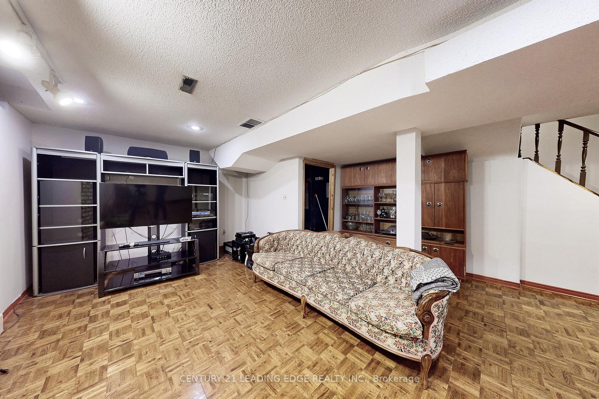 Photo 27 of 120 Elson Street, Markham, Middlefield — HOMEH