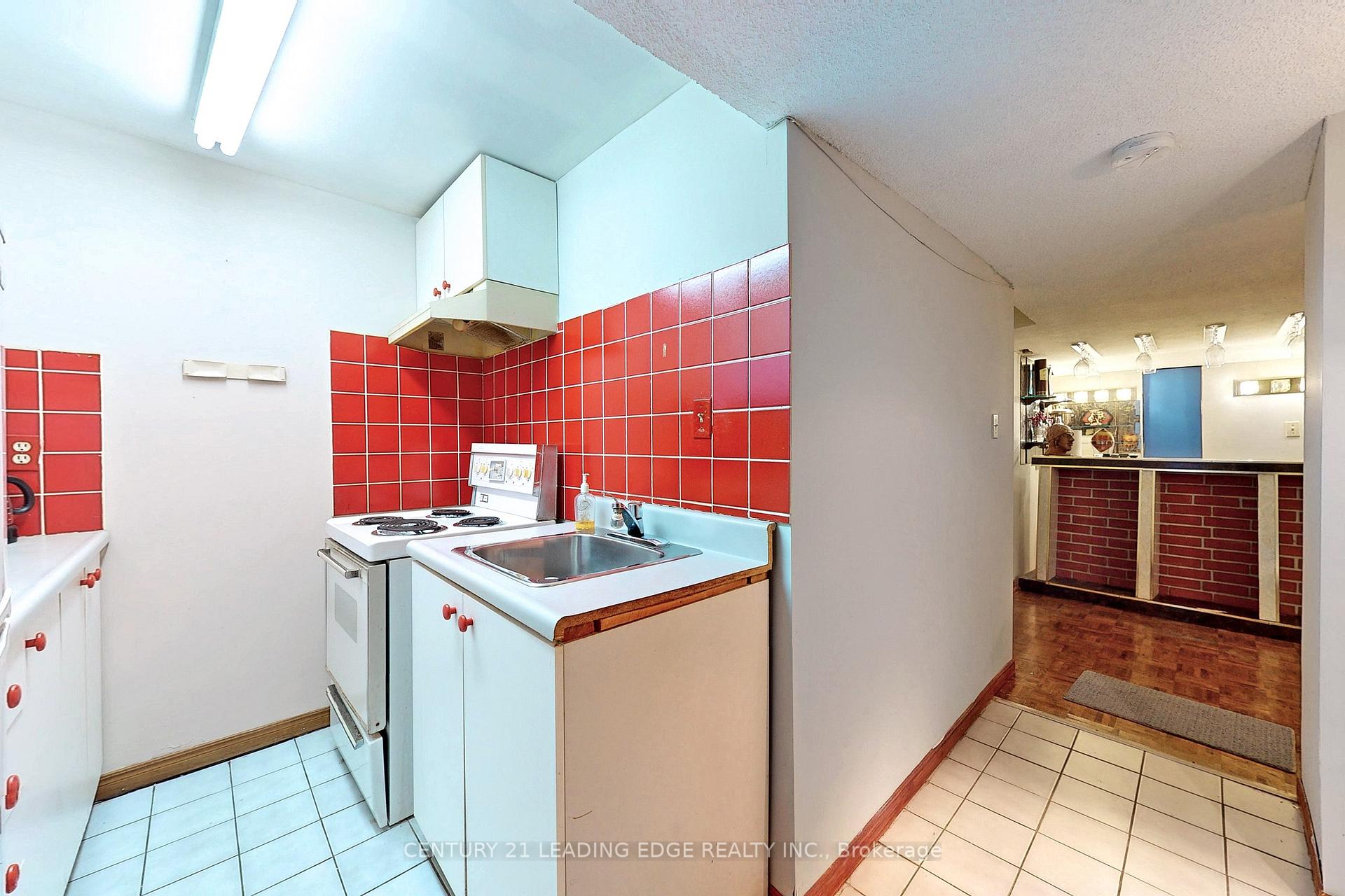 Photo 29 of 120 Elson Street, Markham, Middlefield — HOMEH