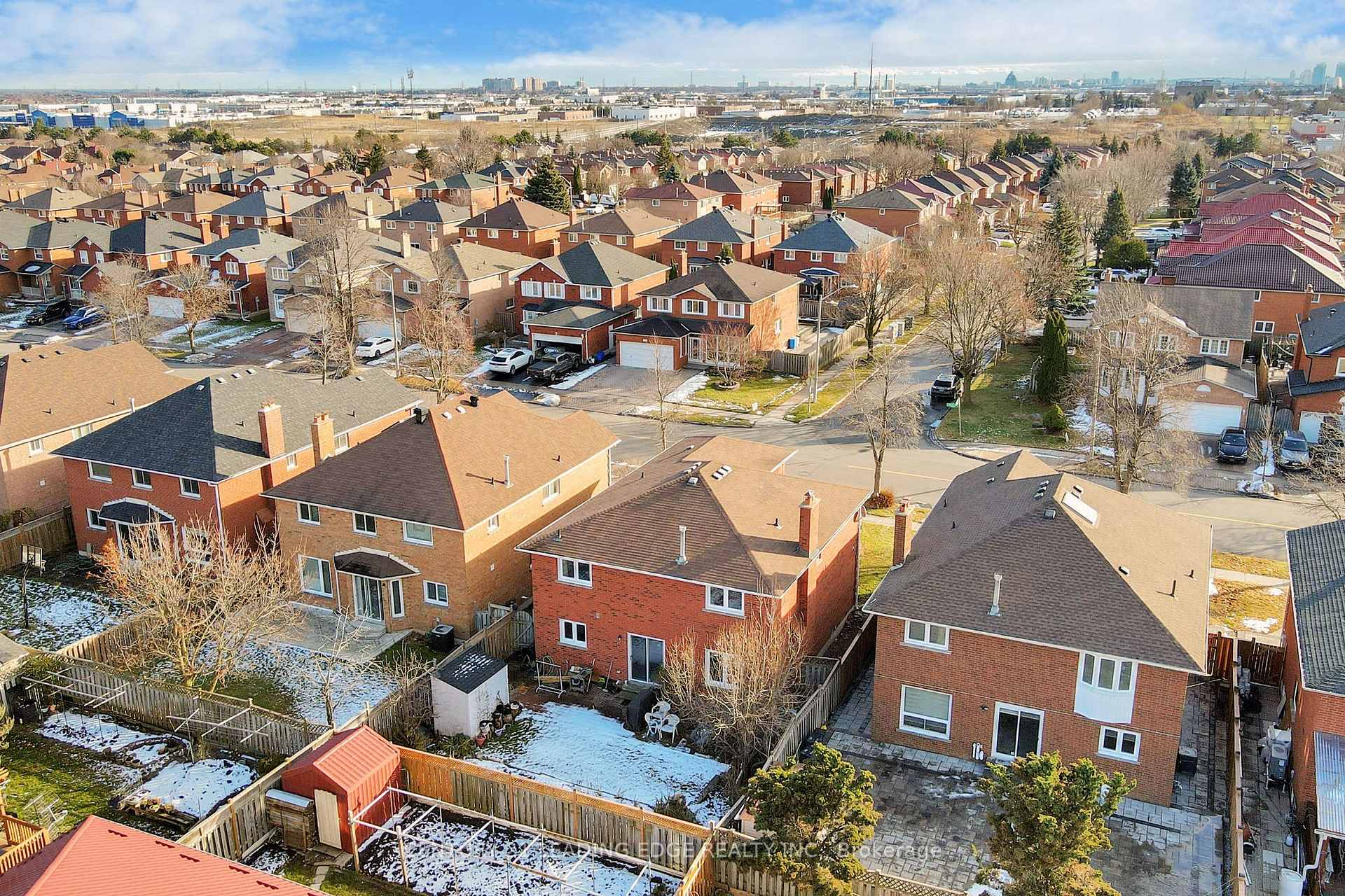 Photo 38 of 120 Elson Street, Markham, Middlefield — HOMEH