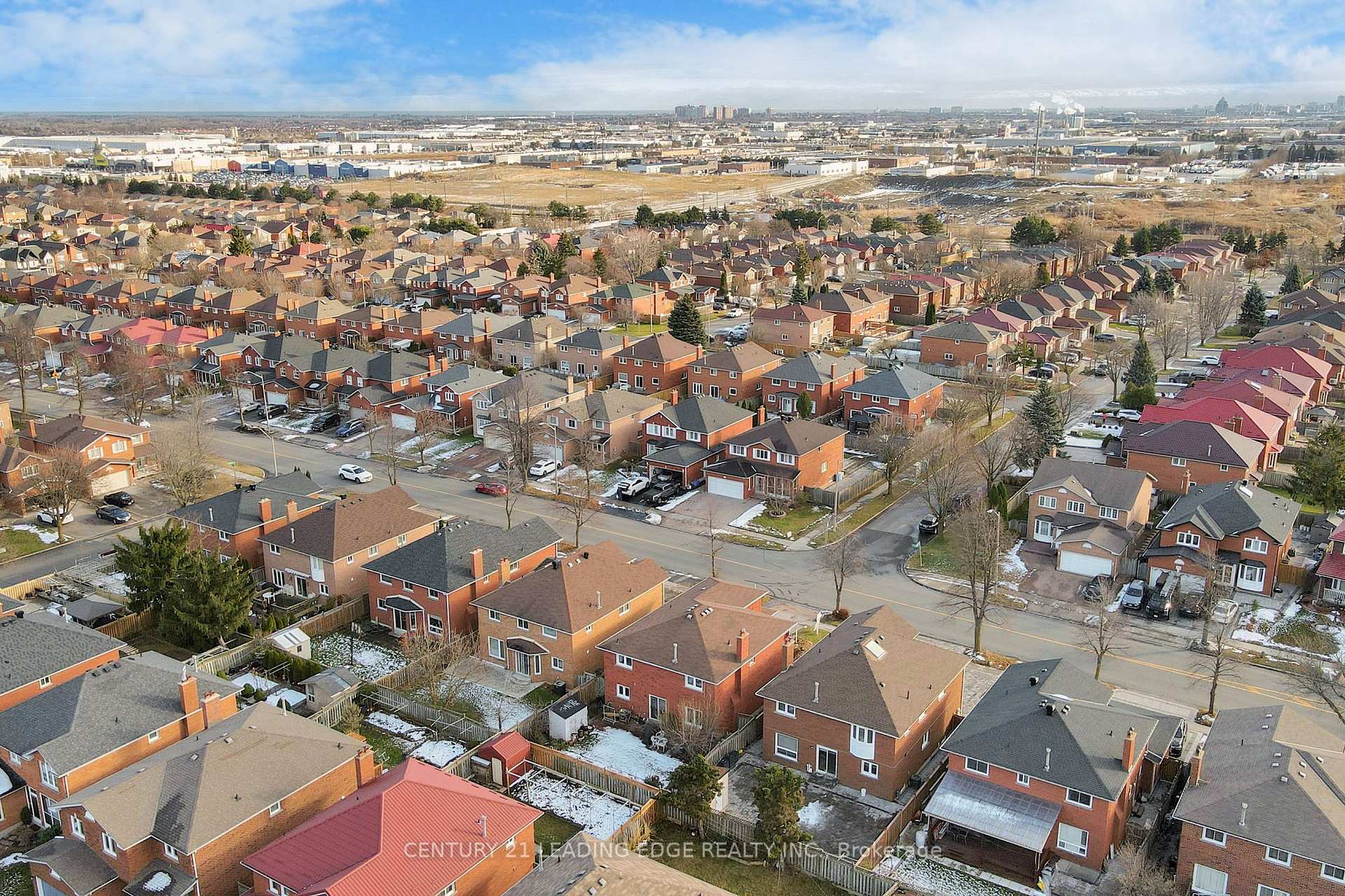 Photo 40 of 120 Elson Street, Markham, Middlefield — HOMEH