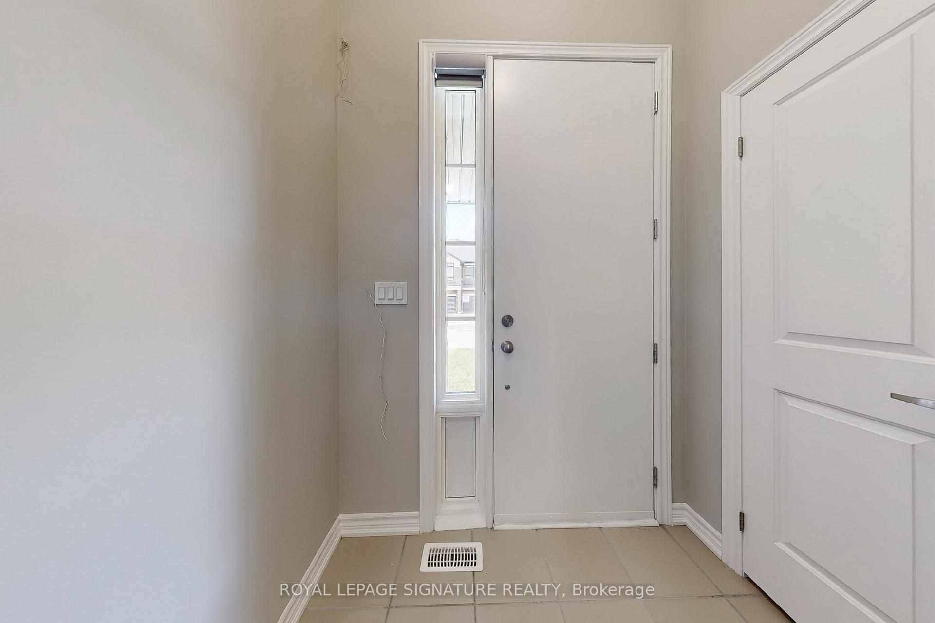 Photo 18 of 140 Closson Drive, Whitby, Rural Whitby — HOMEH
